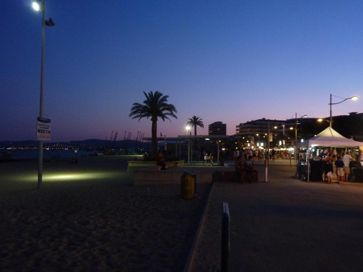 Logement Calme Proche Mer, 4 Personnes, St Aygulf Frejus Bagian luar foto