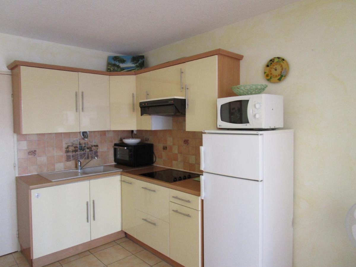 Logement Calme Proche Mer, 4 Personnes, St Aygulf Frejus Bagian luar foto