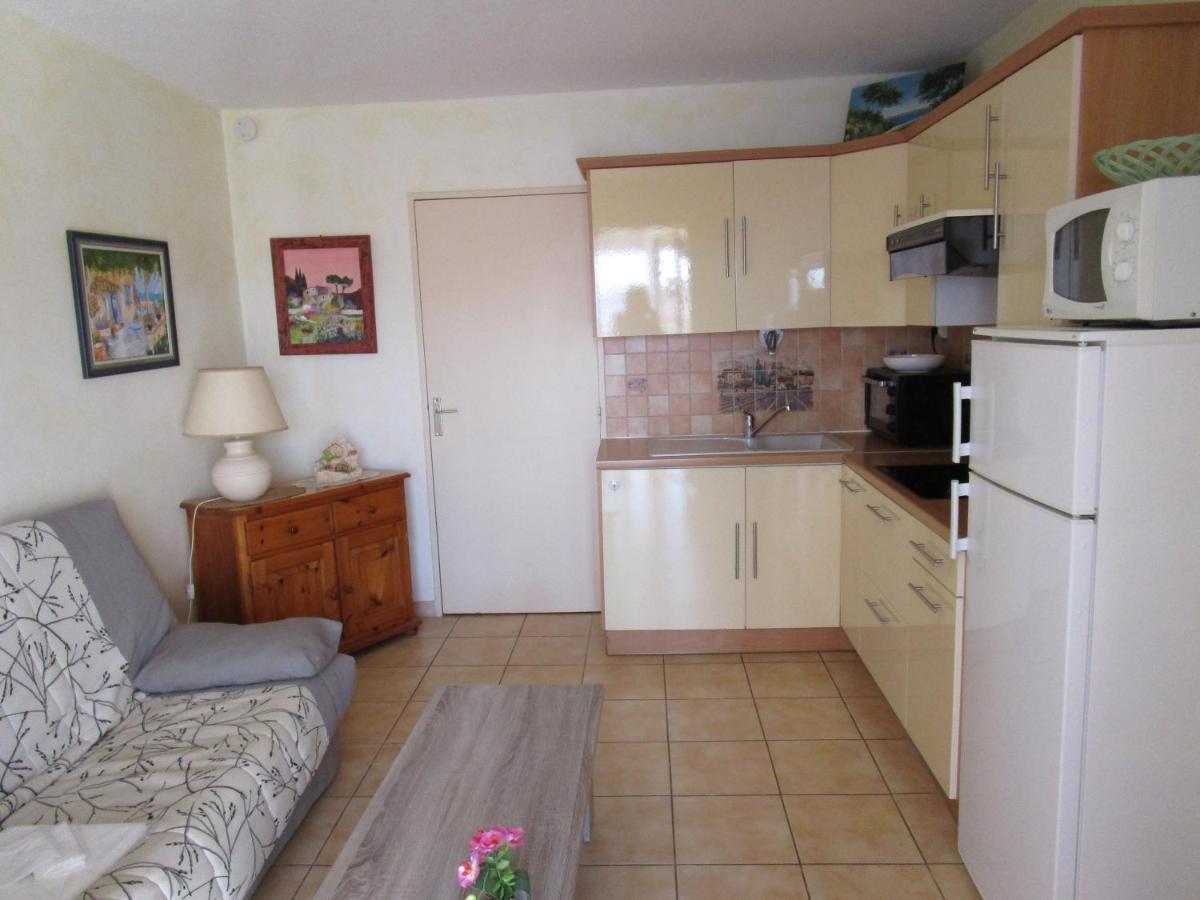 Logement Calme Proche Mer, 4 Personnes, St Aygulf Frejus Bagian luar foto
