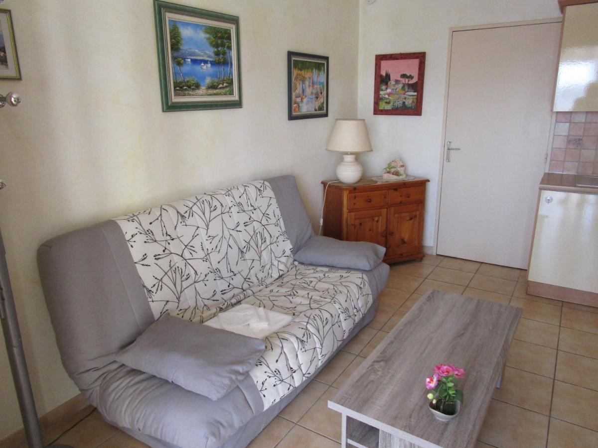 Logement Calme Proche Mer, 4 Personnes, St Aygulf Frejus Bagian luar foto